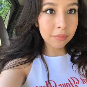 Meet your Posher, Roxana